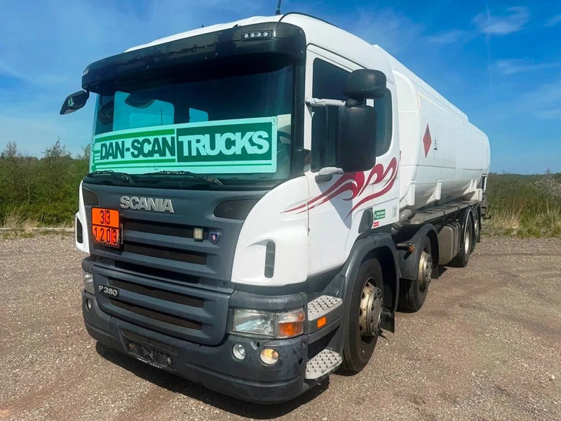 Scania P380 P380 8x2*6 .ADR/FL . 24200 L Tank - Air / Air suspension. - Tovornjak cisterna: slika 4 Scania P380 P380 8x2*6 .ADR/FL . 24200 L Tank - Air / Air suspension. - Tovornjak cisterna: slika 4