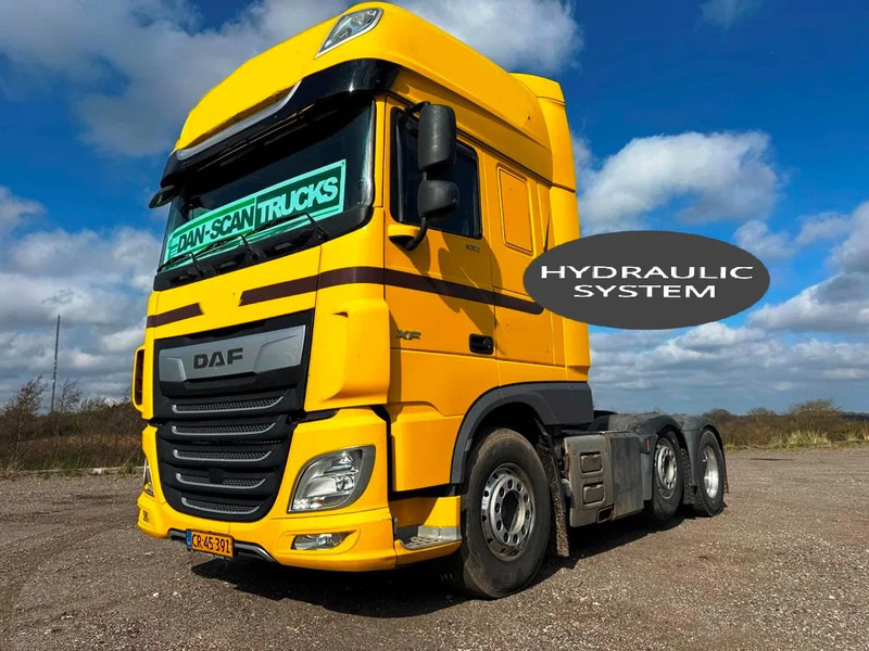 DAF XF 530 Twensteer 6x2/4. Hydr. system. - Vlačilec: slika 2 DAF XF 530 Twensteer 6x2/4. Hydr. system. - Vlačilec: slika 2
