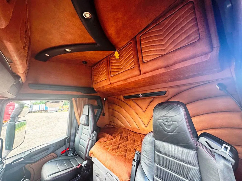 Vlačilec Scania R650 V8 NGS Special Interior. . 6x4: slika 11