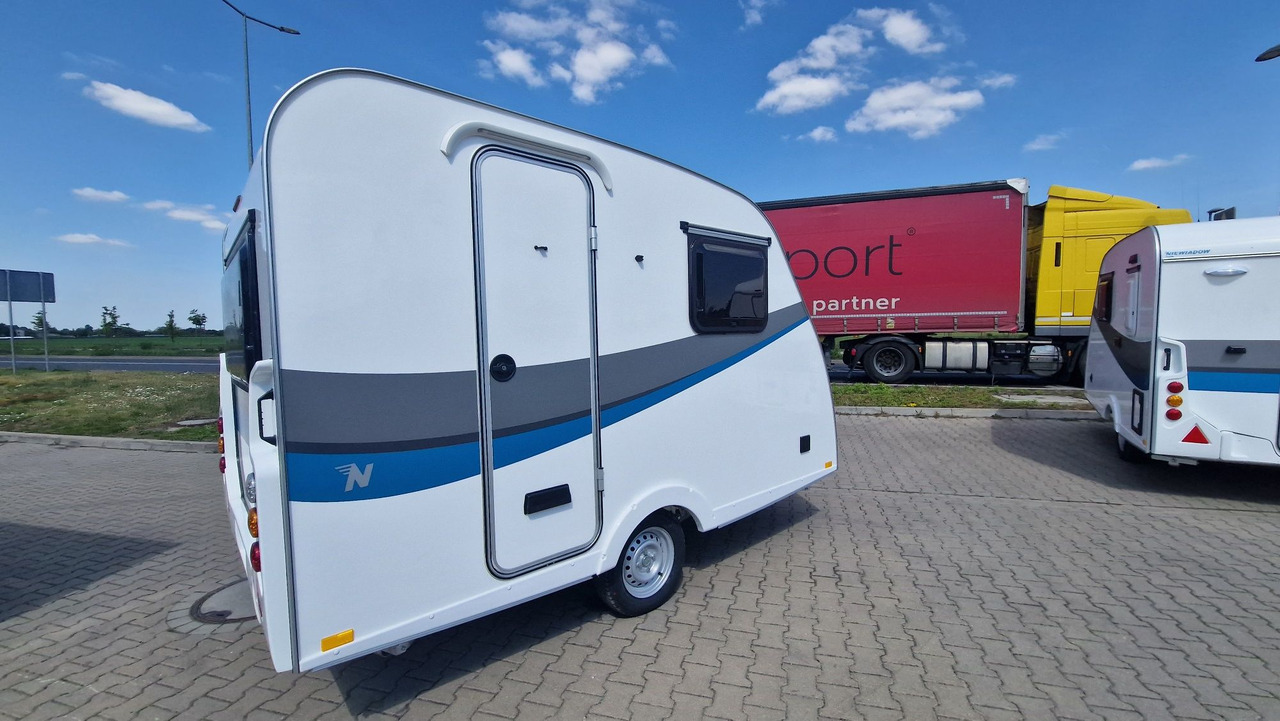 N-SPORT Niewiadów Kempingowa dla 3 osób DMC 750kg. - Počitniška prikolica: slika 3 N-SPORT Niewiadów Kempingowa dla 3 osób DMC 750kg. - Počitniška prikolica: slika 3