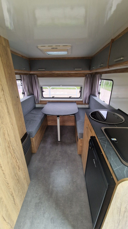 Niewiadów N-Cross N-Lazur dla 3 osób Nowa z Gwarancją - Počitniška prikolica: slika 2 Niewiadów N-Cross N-Lazur dla 3 osób Nowa z Gwarancją - Počitniška prikolica: slika 2