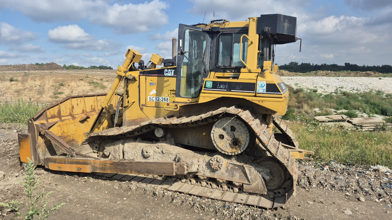 CATERPILLAR D6R II DS LGP - Buldožer: slika 2 CATERPILLAR D6R II DS LGP - Buldožer: slika 2