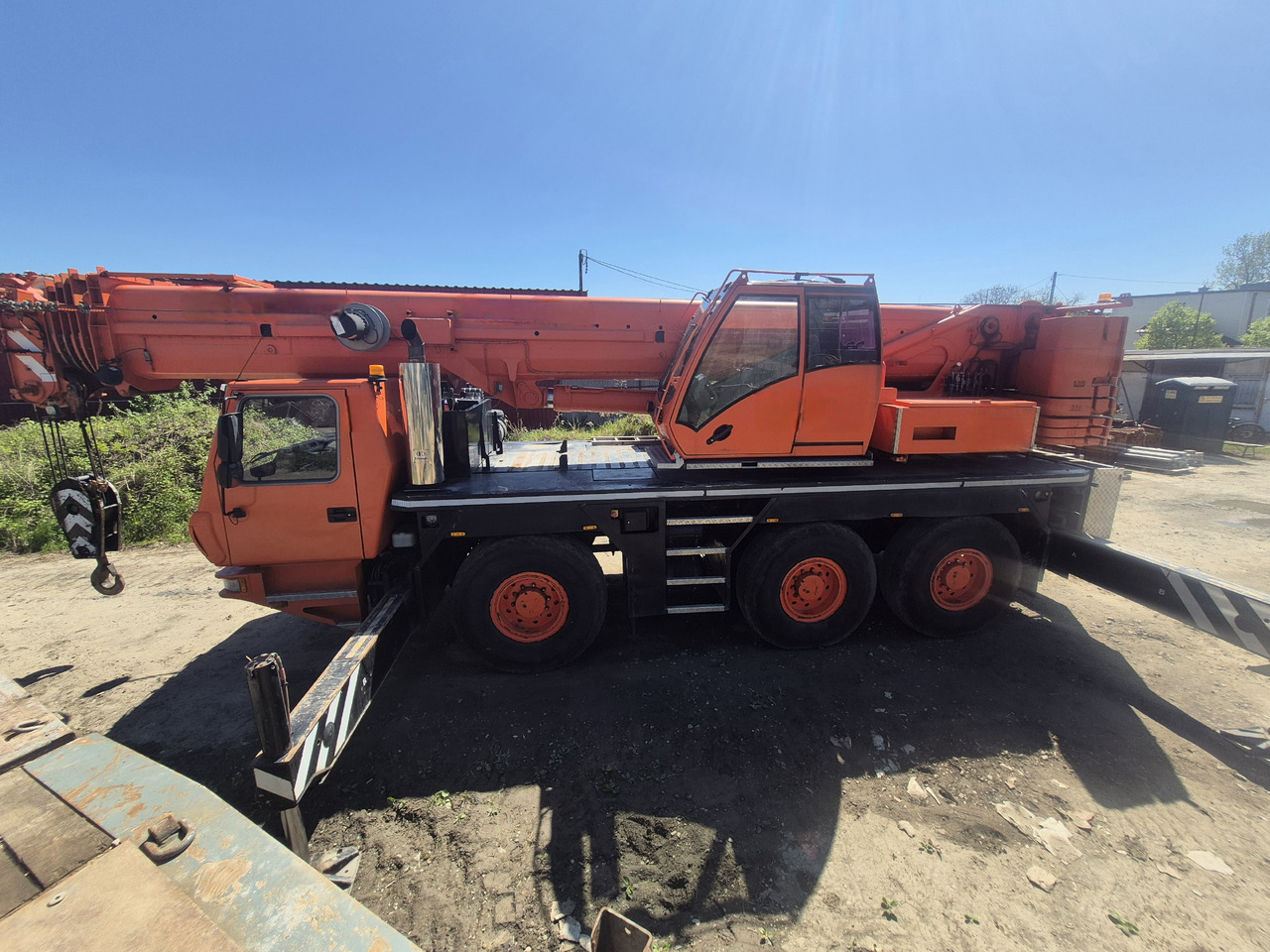 GROVE GMK3055 - Avtodvigalo: slika 4 GROVE GMK3055 - Avtodvigalo: slika 4