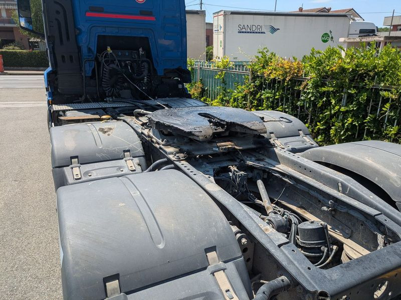 Trattore MAN TGS 6x4 MAN TGS 33.510 - Vlačilec: slika 5 Trattore MAN TGS 6x4 MAN TGS 33.510 - Vlačilec: slika 5