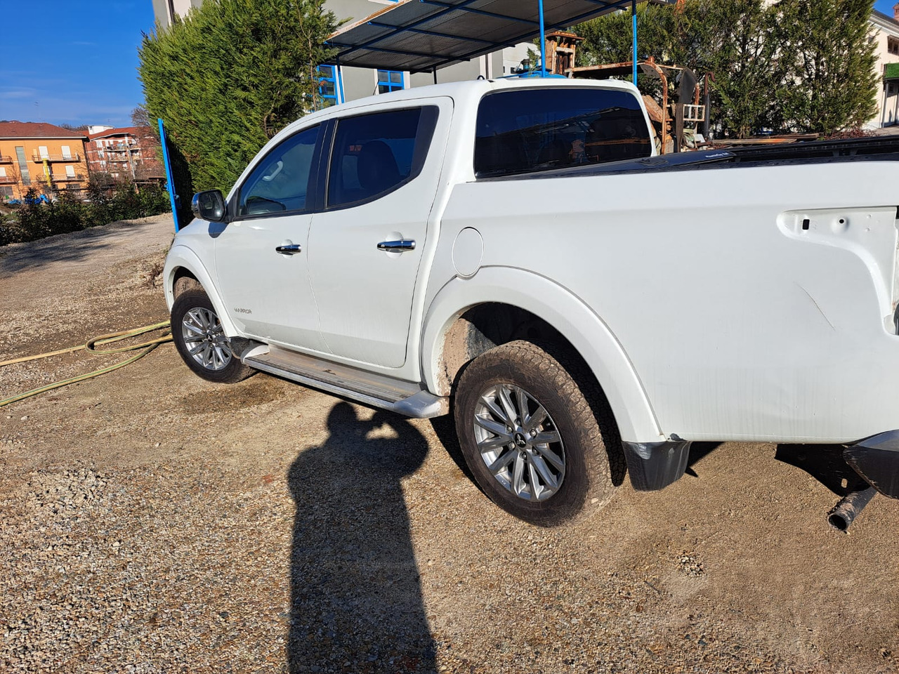 MITSUBISKI L200 - Avtomobil: slika 4 MITSUBISKI L200 - Avtomobil: slika 4