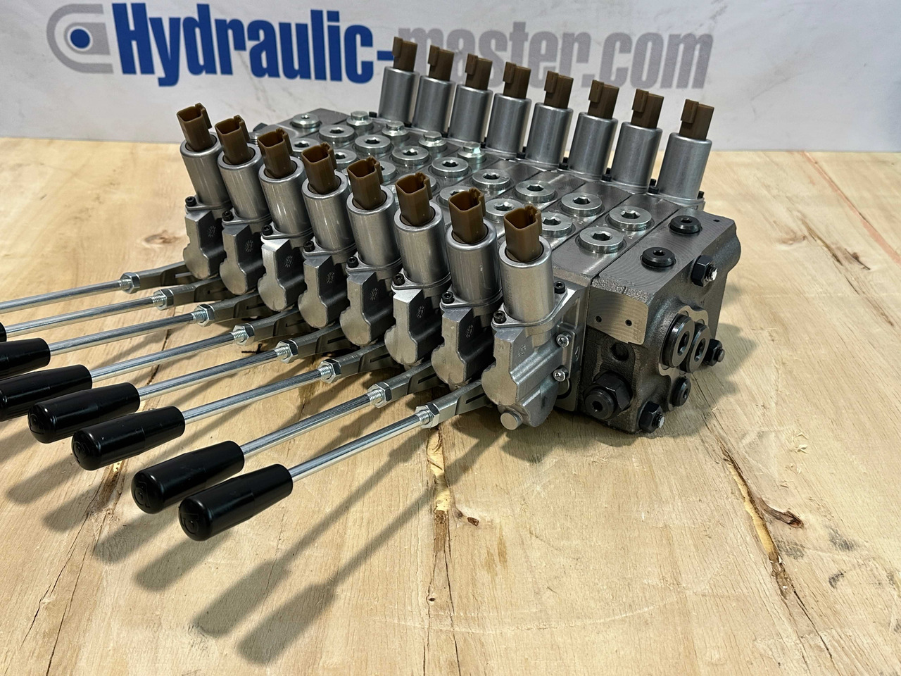 Valve Walvoil DPX100 MKG, Palfinger, Fassi, Hiab - Gozdarska prikolica: slika 3 Valve Walvoil DPX100 MKG, Palfinger, Fassi, Hiab - Gozdarska prikolica: slika 3