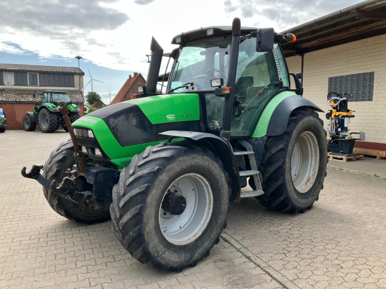 Deutz-Fahr M620 - Traktor: slika 1 Deutz-Fahr M620 - Traktor: slika 1