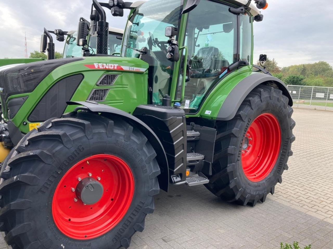 Fendt VARIO 514 // RTK - Traktor: slika 2 Fendt VARIO 514 // RTK - Traktor: slika 2