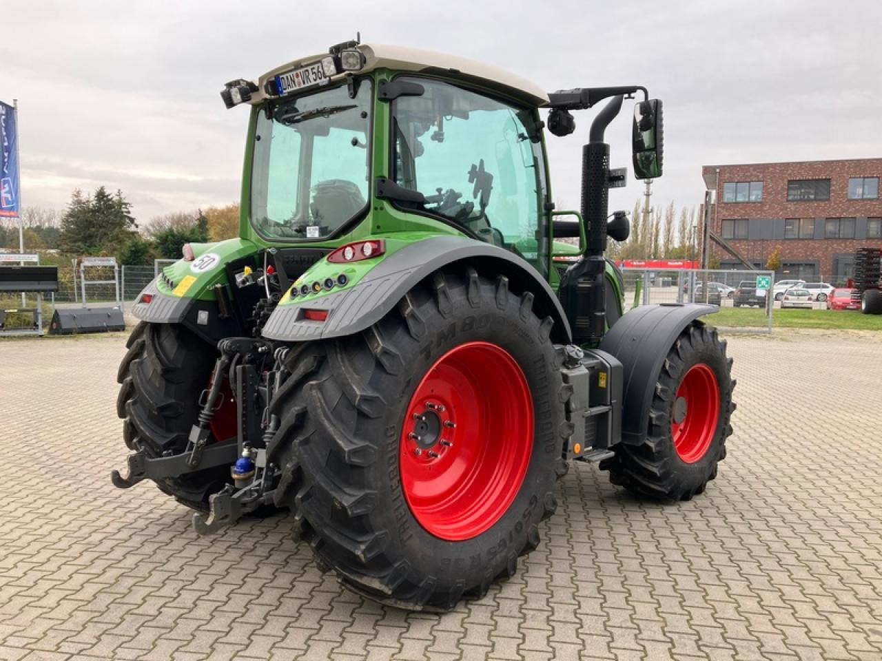 Fendt VARIO 516 VARIO GEN 3 // RTK - Traktor: slika 4 Fendt VARIO 516 VARIO GEN 3 // RTK - Traktor: slika 4
