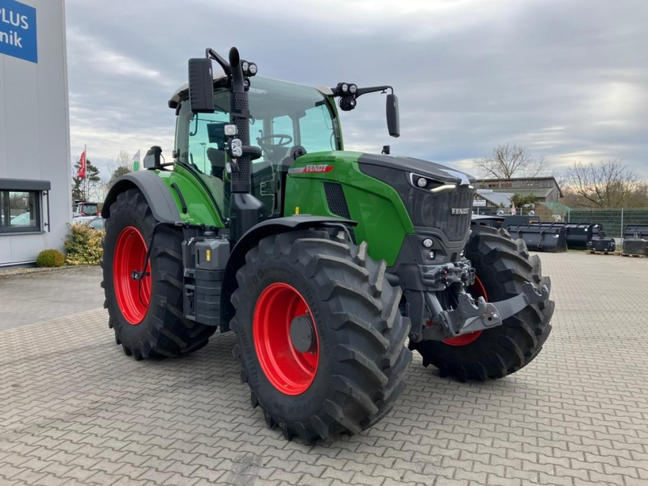 Fendt VARIO 724 GEN7 // RTK // RDA - Traktor: slika 5 Fendt VARIO 724 GEN7 // RTK // RDA - Traktor: slika 5
