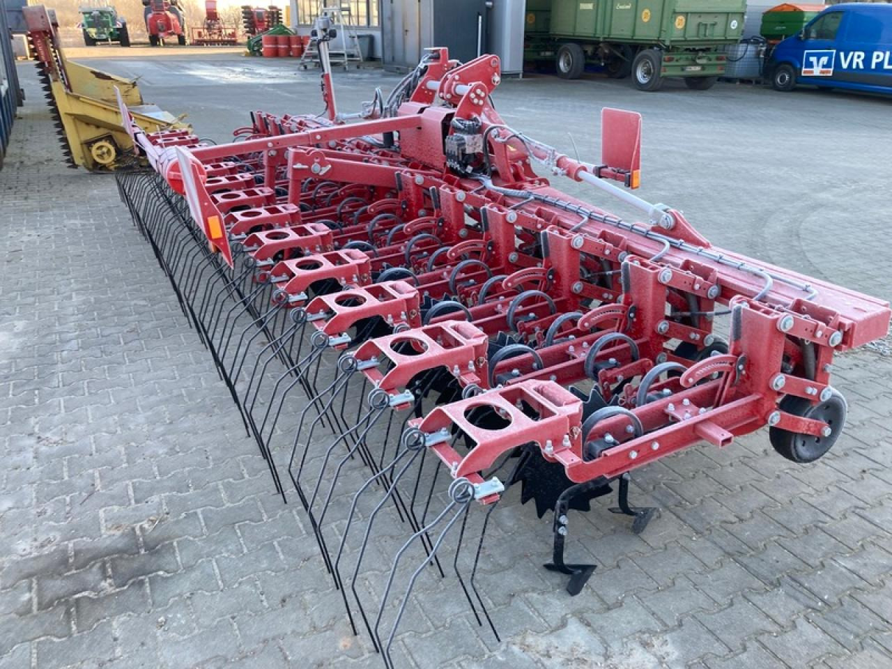 HORSCH TRANSFORMER 6 VF - Oprema za obdelavo tal: slika 3 HORSCH TRANSFORMER 6 VF - Oprema za obdelavo tal: slika 3