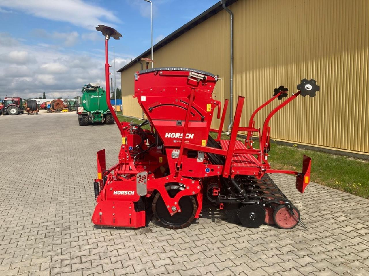Horsch VERSA 3 KR - Sejalni kombajn: slika 2 Horsch VERSA 3 KR - Sejalni kombajn: slika 2