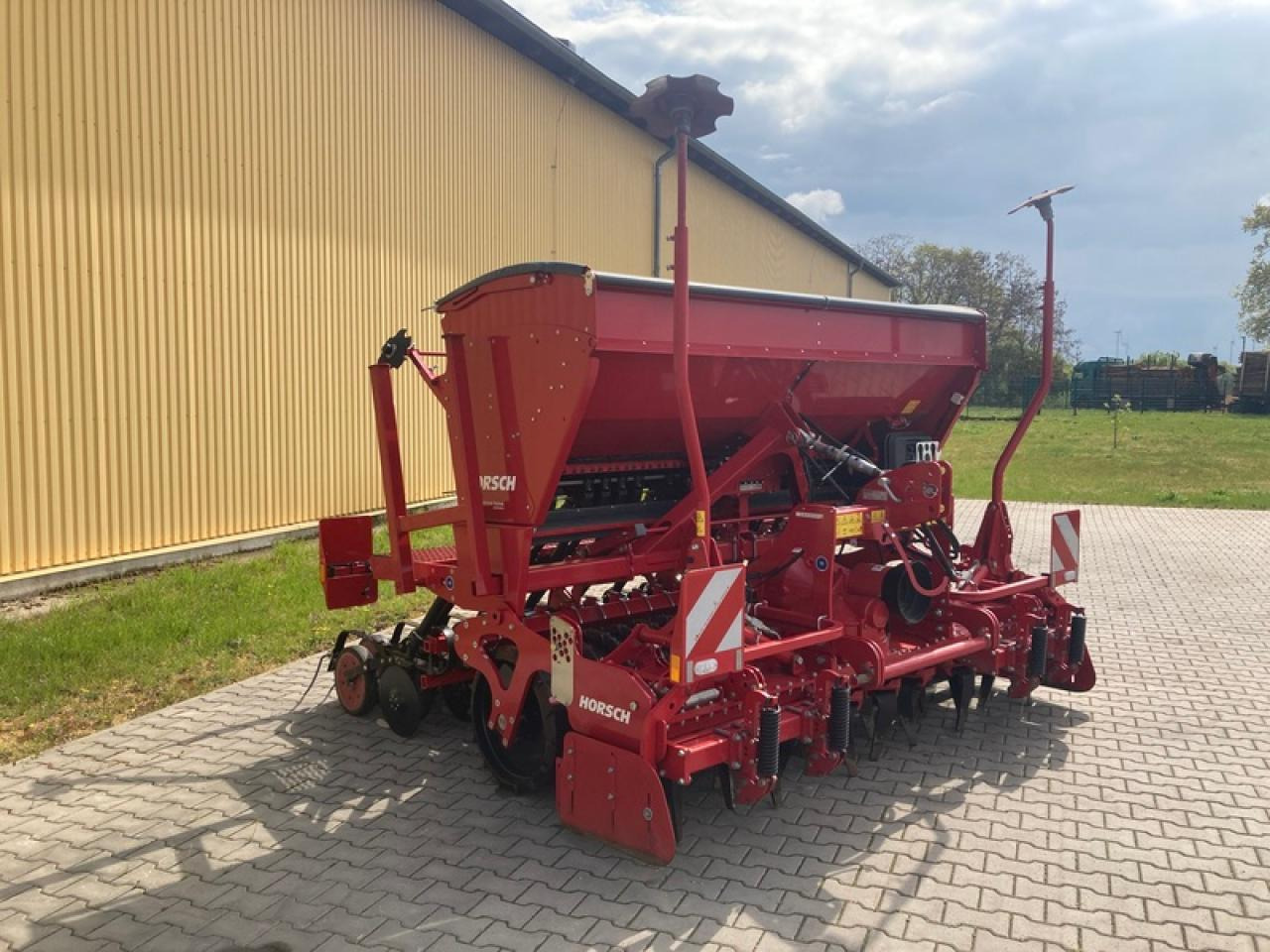 Horsch VERSA 3 KR - Sejalni kombajn: slika 5 Horsch VERSA 3 KR - Sejalni kombajn: slika 5