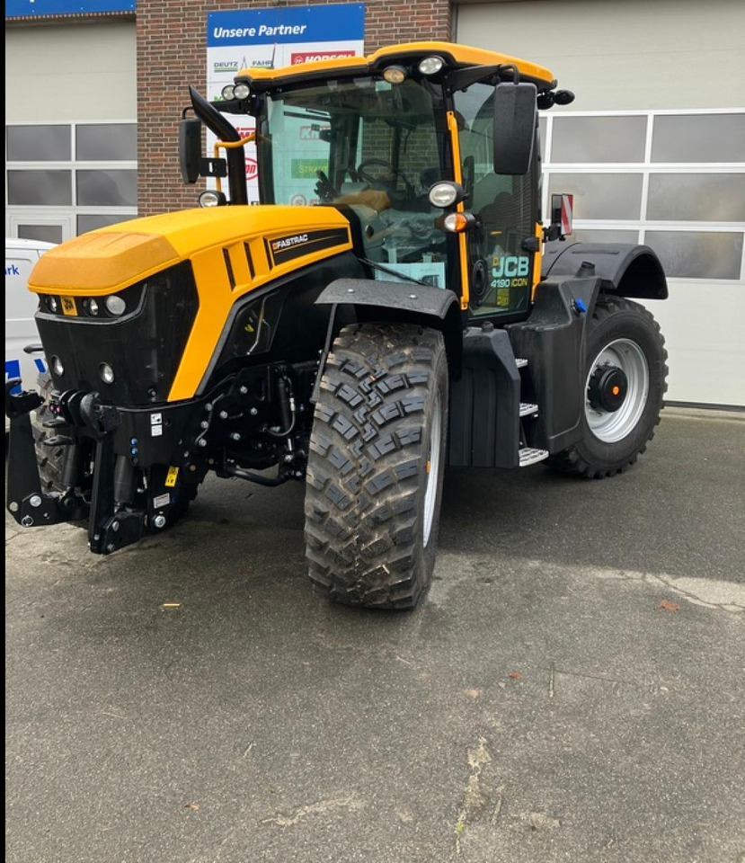 JCB FASTRAC 4190 - Traktor: slika 4 JCB FASTRAC 4190 - Traktor: slika 4