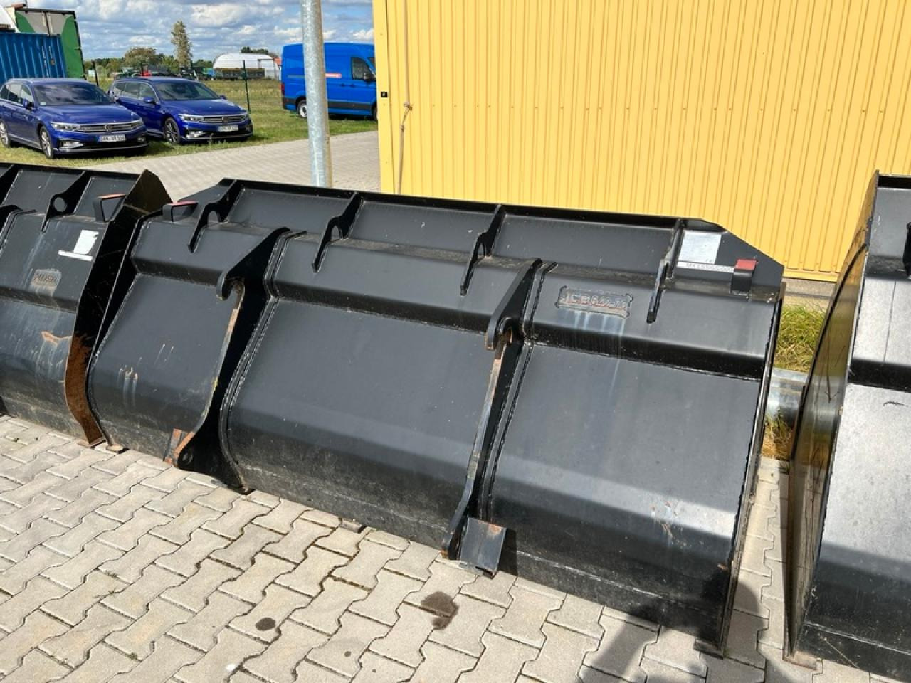 JCB LSB SCHWERGUTSCHAUFEL JCB Q-FIT - Žlica: slika 1 JCB LSB SCHWERGUTSCHAUFEL JCB Q-FIT - Žlica: slika 1
