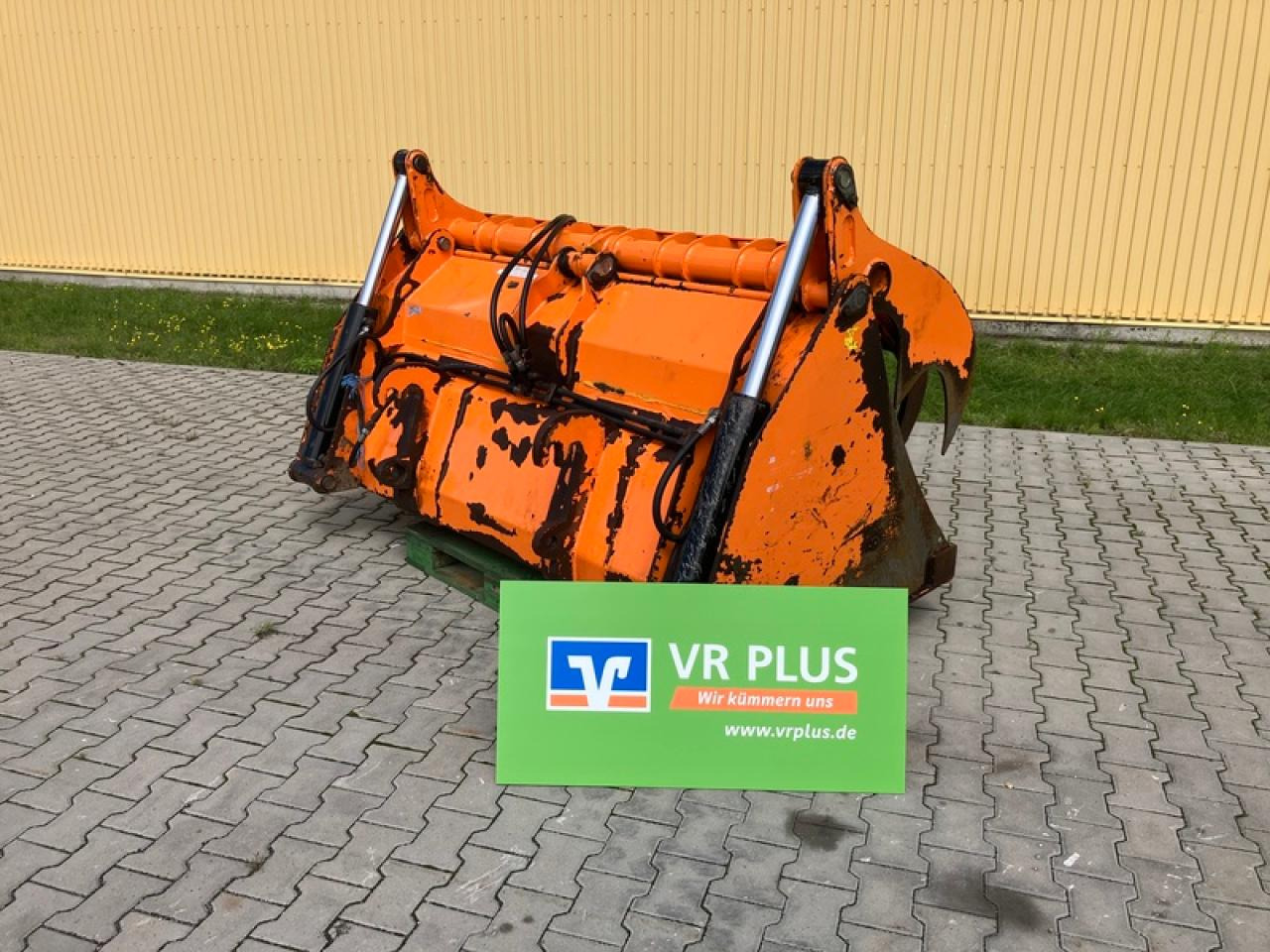 KOCK & SOHN KGS 2200XL - Žlica za nakladalnik: slika 1 KOCK & SOHN KGS 2200XL - Žlica za nakladalnik: slika 1