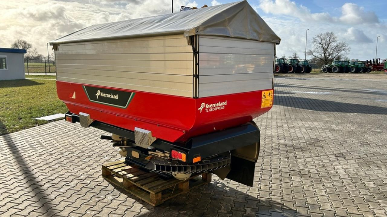 Kverneland EXACTA TL 4500L PLATINE NEU - Trosilnik gnojila: slika 4 Kverneland EXACTA TL 4500L PLATINE NEU - Trosilnik gnojila: slika 4