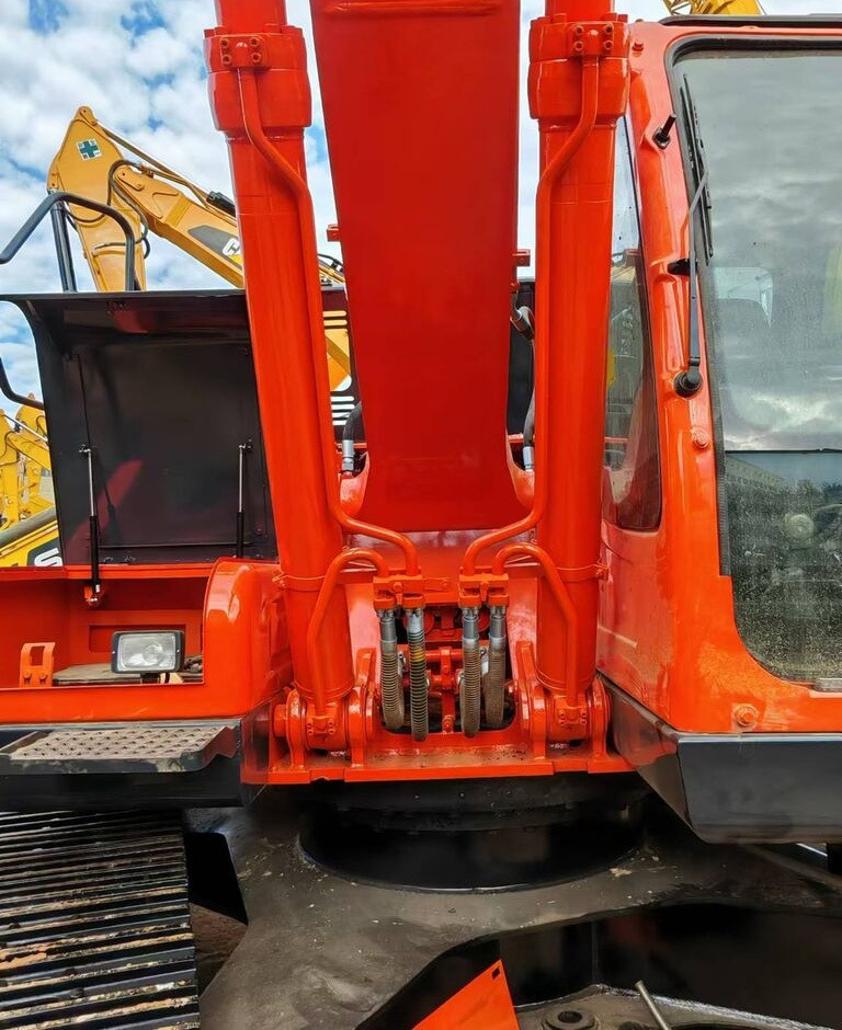Doosan DX225LC - Bager goseničar: slika 2 Doosan DX225LC - Bager goseničar: slika 2