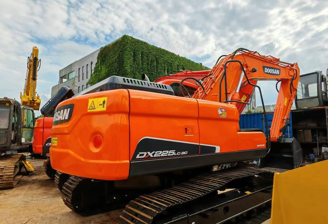 Doosan DX225LC - Bager goseničar: slika 1 Doosan DX225LC - Bager goseničar: slika 1