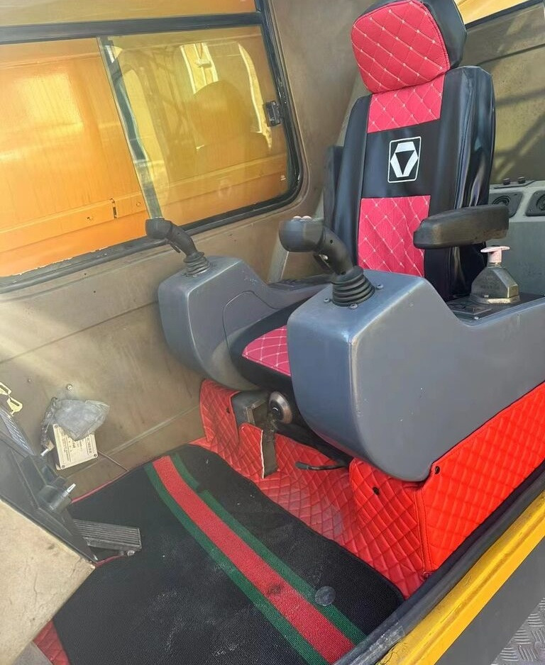 Avtodvigalo XCMG: slika 6