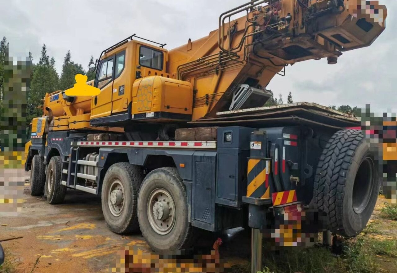 XCMG - Avtodvigalo: slika 2 XCMG - Avtodvigalo: slika 2