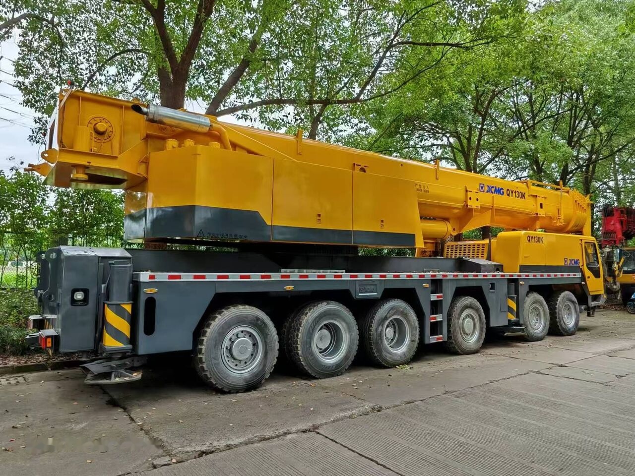 XCMG QY130K 130T 130ton 100ton 110ton - Avtodvigalo: slika 4 XCMG QY130K 130T 130ton 100ton 110ton - Avtodvigalo: slika 4