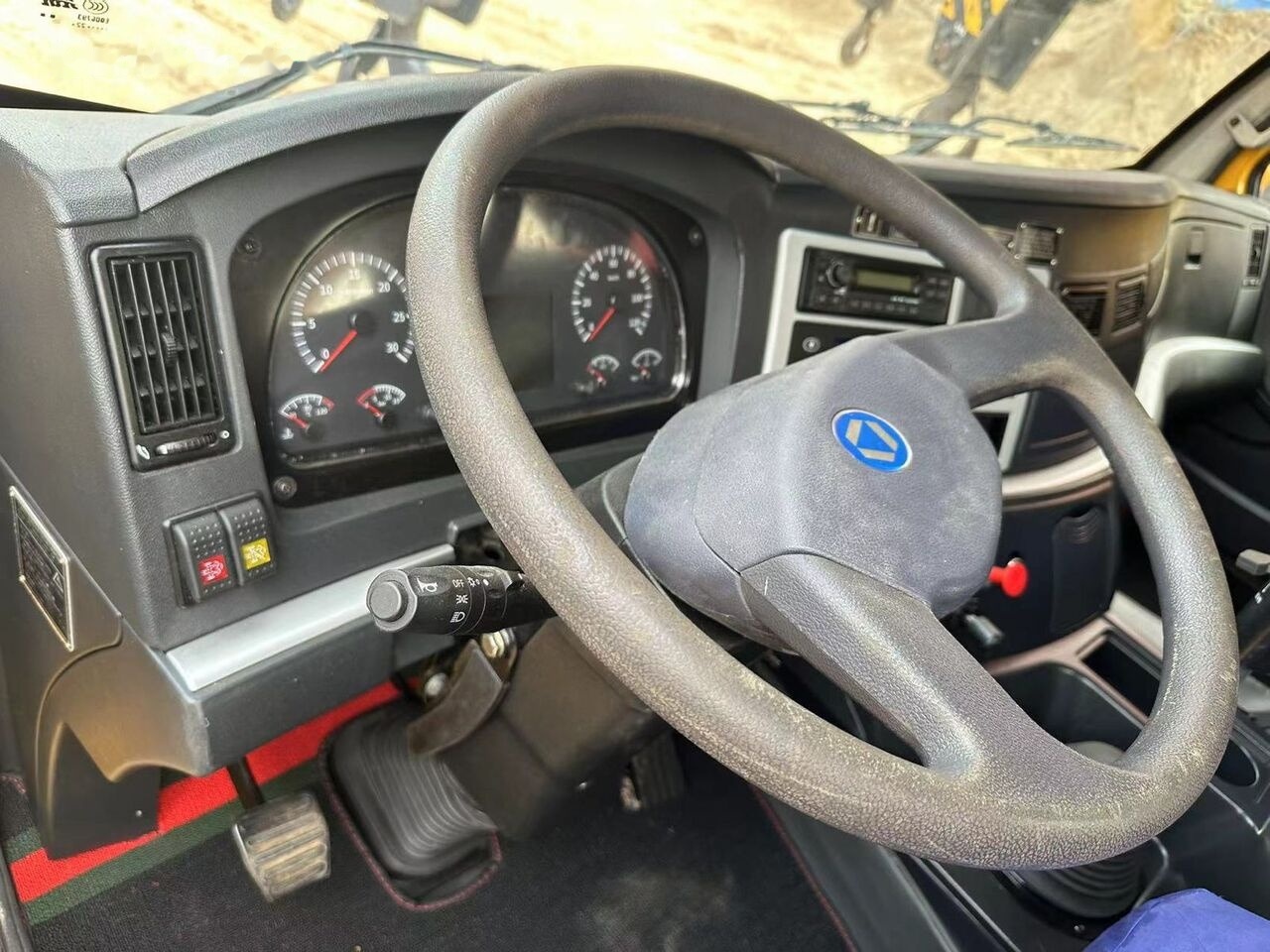 XCMG QY90K QY30K QY50K QY70K QAY200 truck crane - Avtodvigalo: slika 5 XCMG QY90K QY30K QY50K QY70K QAY200 truck crane - Avtodvigalo: slika 5
