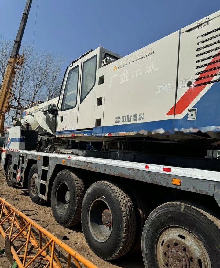 Zoomlion QY130V 130T 130ton 130 220 160 - Avtodvigalo: slika 4 Zoomlion QY130V 130T 130ton 130 220 160 - Avtodvigalo: slika 4