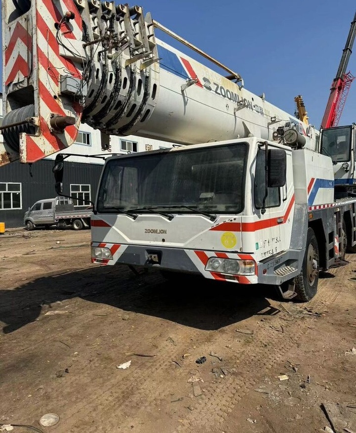 Zoomlion QY130V 130T 130ton 130 220 160 - Avtodvigalo: slika 2 Zoomlion QY130V 130T 130ton 130 220 160 - Avtodvigalo: slika 2