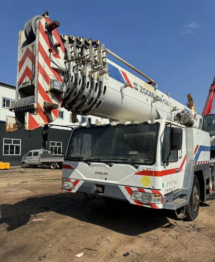 Zoomlion QY130V 130T 130ton 130 220 160 - Avtodvigalo: slika 2 Zoomlion QY130V 130T 130ton 130 220 160 - Avtodvigalo: slika 2