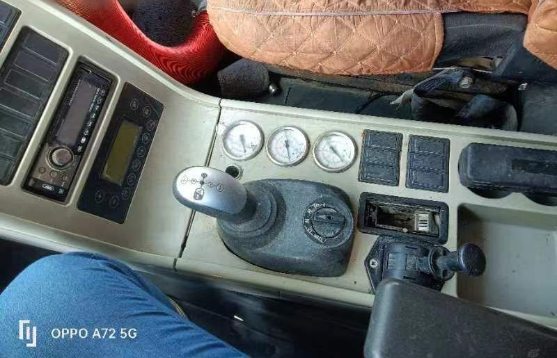 Zoomlion ZTC1100V 110T 100T 110ton - Avtodvigalo: slika 4 Zoomlion ZTC1100V 110T 100T 110ton - Avtodvigalo: slika 4
