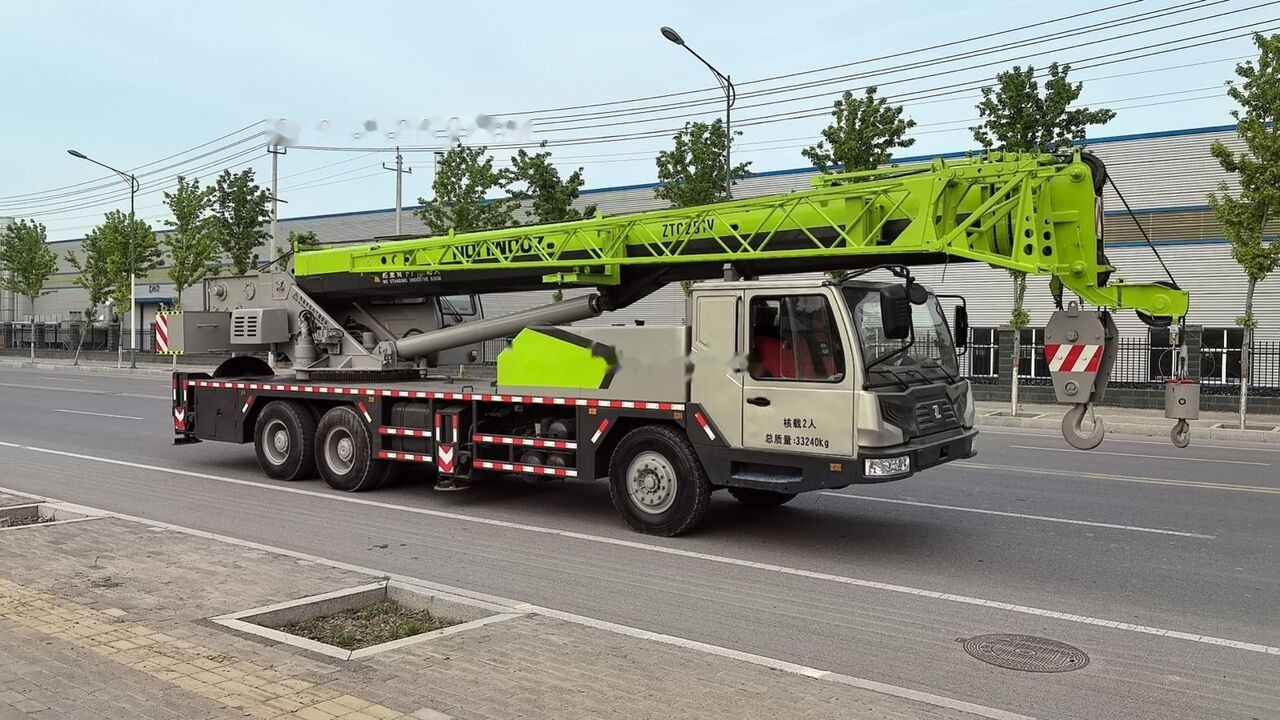Zoomlion ZTC251V ZTC251V ZTC350 ZTV500 ZTC750 25T 25ton 35ton 50ton - Avtodvigalo: slika 2 Zoomlion ZTC251V ZTC251V ZTC350 ZTV500 ZTC750 25T 25ton 35ton 50ton - Avtodvigalo: slika 2
