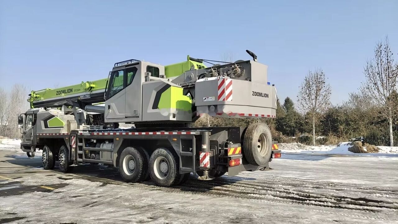 Zoomlion ZTC350 ZTC250 ZTC550 ZTC1000 - Avtodvigalo: slika 4 Zoomlion ZTC350 ZTC250 ZTC550 ZTC1000 - Avtodvigalo: slika 4