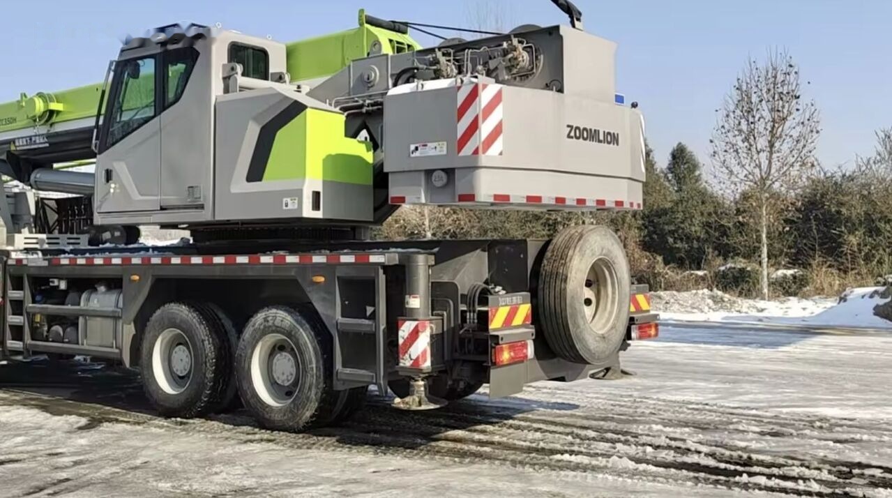 Zoomlion ZTC350 ZTC250 ZTC550 ZTC1000 - Avtodvigalo: slika 5 Zoomlion ZTC350 ZTC250 ZTC550 ZTC1000 - Avtodvigalo: slika 5