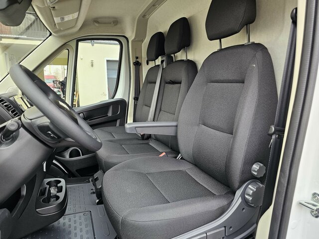 FIAT Ducato 30 120 Serie10-9.2 Modell 2025 L2H1 - Mali kombi: slika 3 FIAT Ducato 30 120 Serie10-9.2 Modell 2025 L2H1 - Mali kombi: slika 3