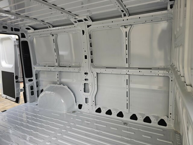 Mali kombi FIAT Ducato 30 120 Serie10-9.2 Modell 2025 L2H1 PDC: slika 30