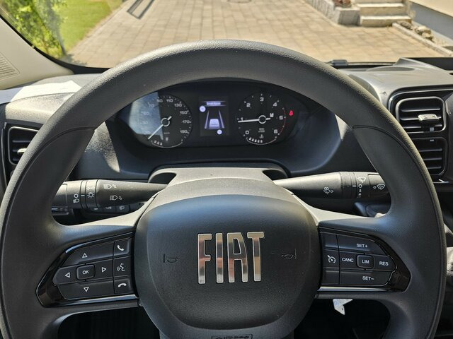 FIAT Ducato 35 MAXI L5H3 L4H3 180 Safety Paket - Furgon: slika 4 FIAT Ducato 35 MAXI L5H3 L4H3 180 Safety Paket - Furgon: slika 4