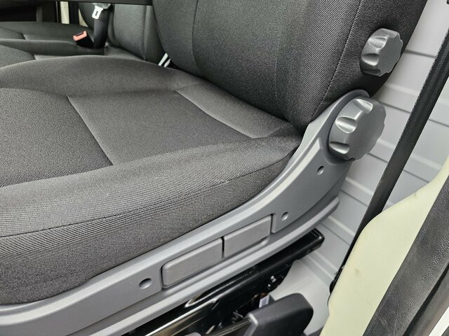 FIAT Ducato MAXI Serie10-9.2 2025 Pritsche sofort - Dostavno vozilo s kesonom: slika 2 FIAT Ducato MAXI Serie10-9.2 2025 Pritsche sofort - Dostavno vozilo s kesonom: slika 2
