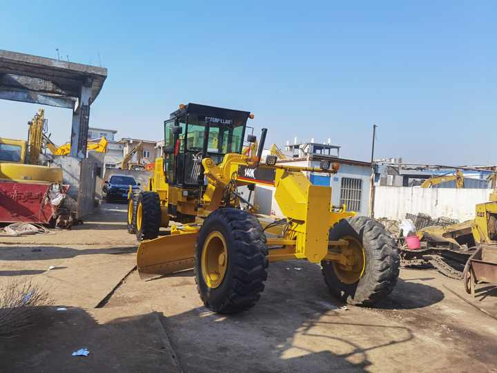 140K Japan Grader 140K 140G 140H Used Motor Graders For Caterpillar machine for sale - Greder: slika 2 140K Japan Grader 140K 140G 140H Used Motor Graders For Caterpillar machine for sale - Greder: slika 2