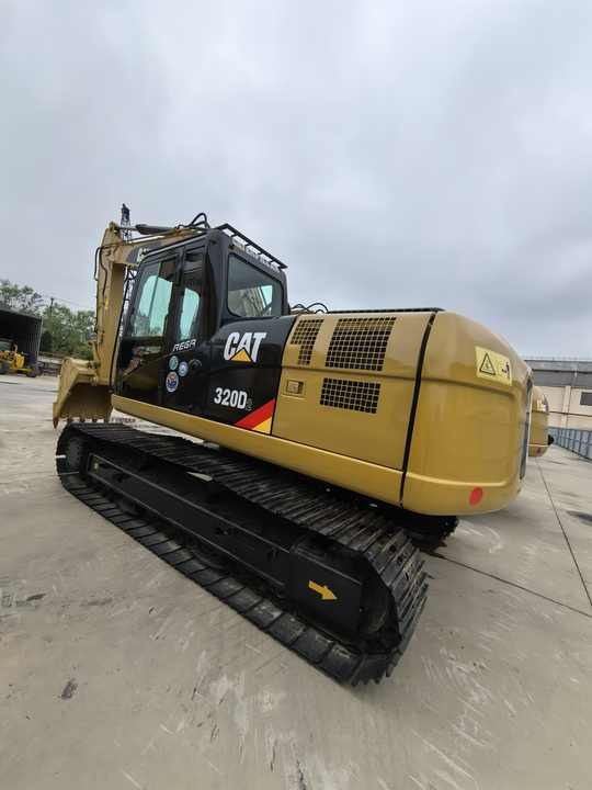 CAT 320D excavator - Bager goseničar: slika 3 CAT 320D excavator - Bager goseničar: slika 3