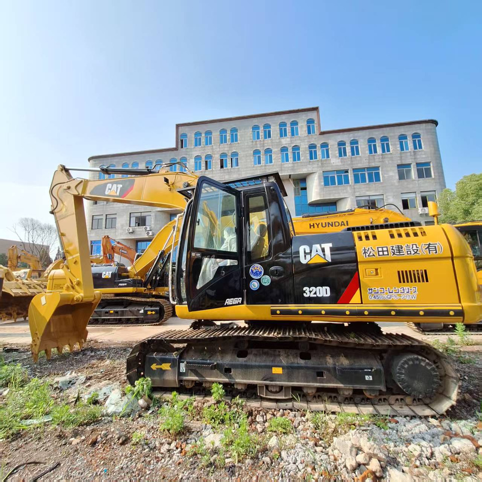 CAT 320D used excavator - Bager goseničar: slika 3 CAT 320D used excavator - Bager goseničar: slika 3