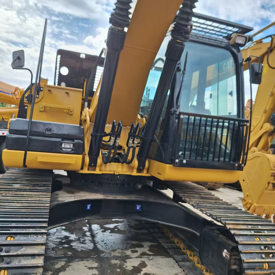 CAT 320D2 Excavator - Bager goseničar: slika 4 CAT 320D2 Excavator - Bager goseničar: slika 4