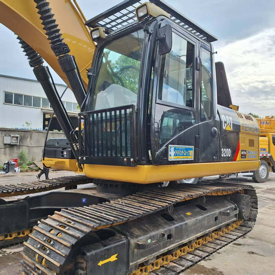 CAT 320D2 Excavator - Bager goseničar: slika 2 CAT 320D2 Excavator - Bager goseničar: slika 2