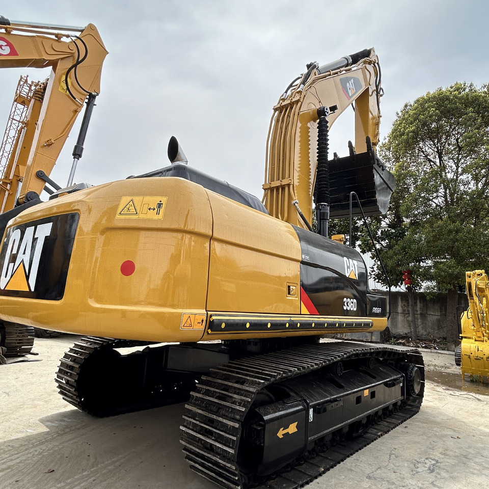 CAT 336D Excavator - Bager: slika 2 CAT 336D Excavator - Bager: slika 2