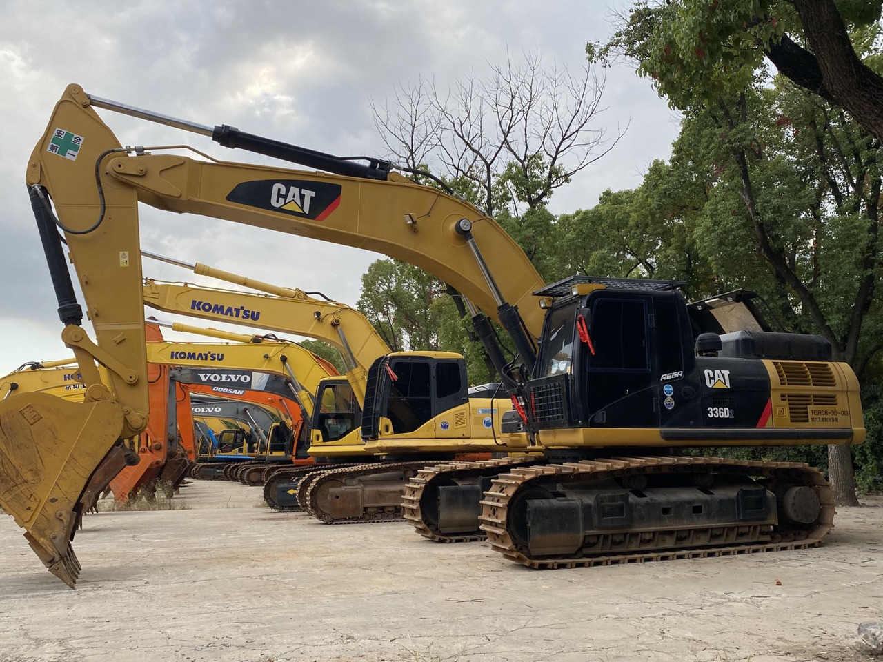 CAT 336D2 Excavator - Bager: slika 1 CAT 336D2 Excavator - Bager: slika 1