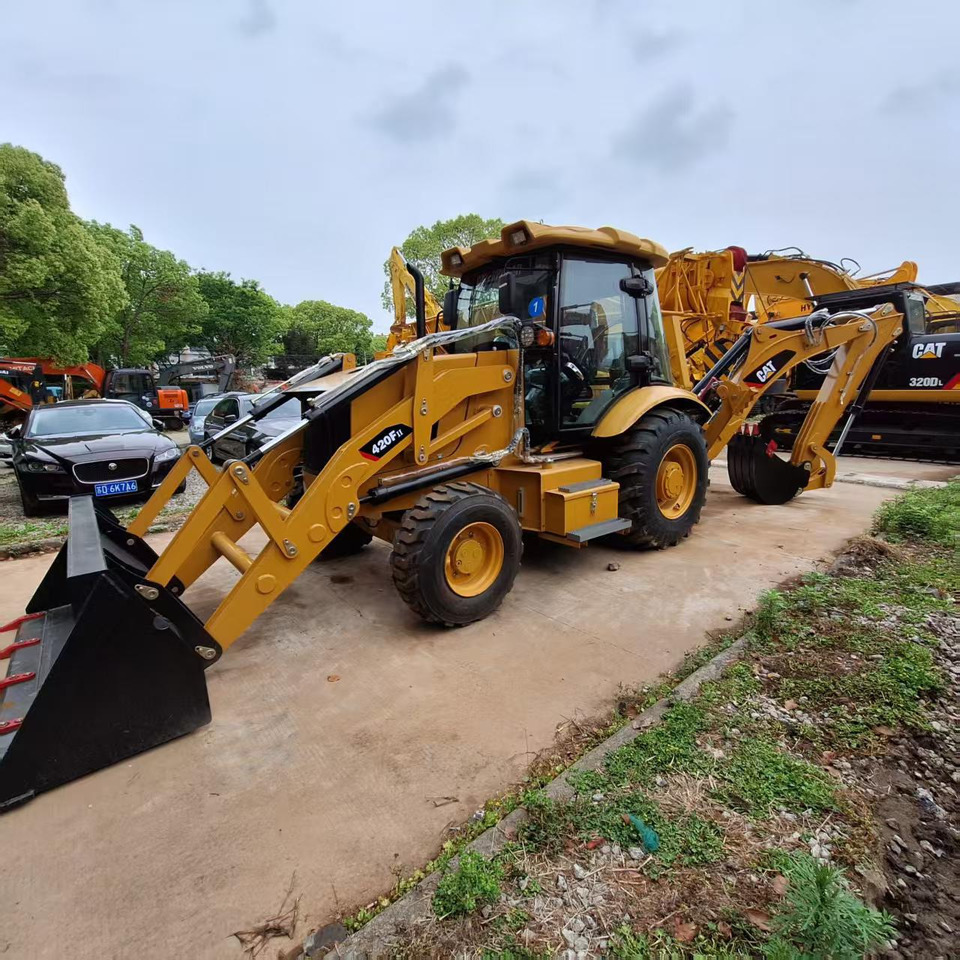 CAT 420F Backhoe Loader - Bager nakladalec: slika 5 CAT 420F Backhoe Loader - Bager nakladalec: slika 5