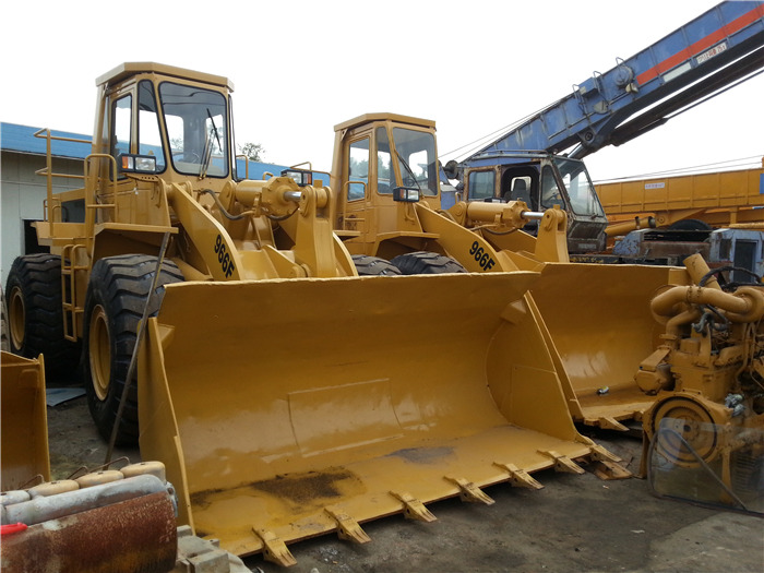 CAT 966F - Kolesni nakladalec: slika 3 CAT 966F - Kolesni nakladalec: slika 3