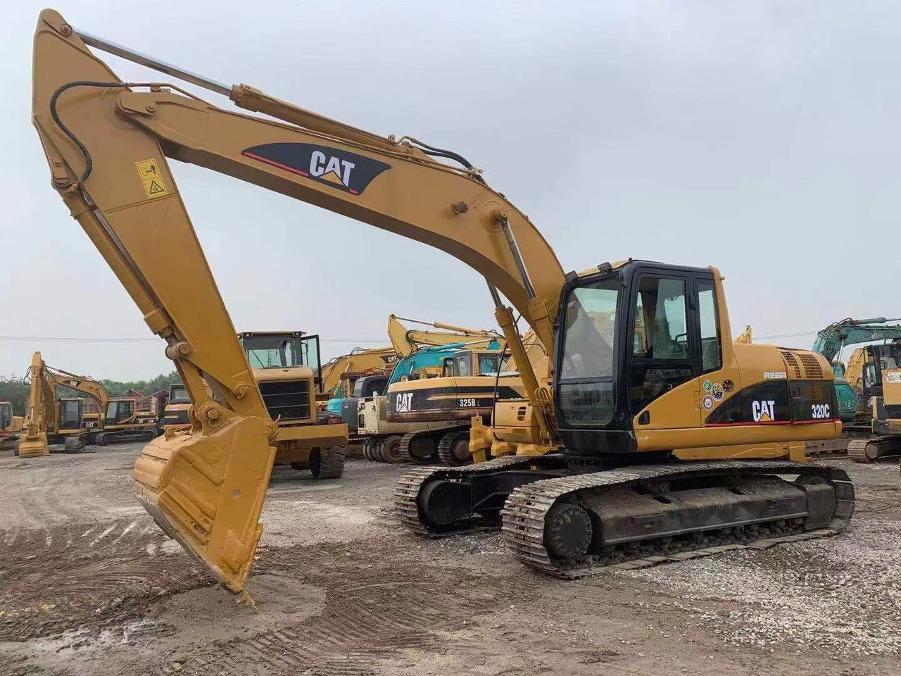 Cat 320c excavator - Bager goseničar: slika 1 Cat 320c excavator - Bager goseničar: slika 1