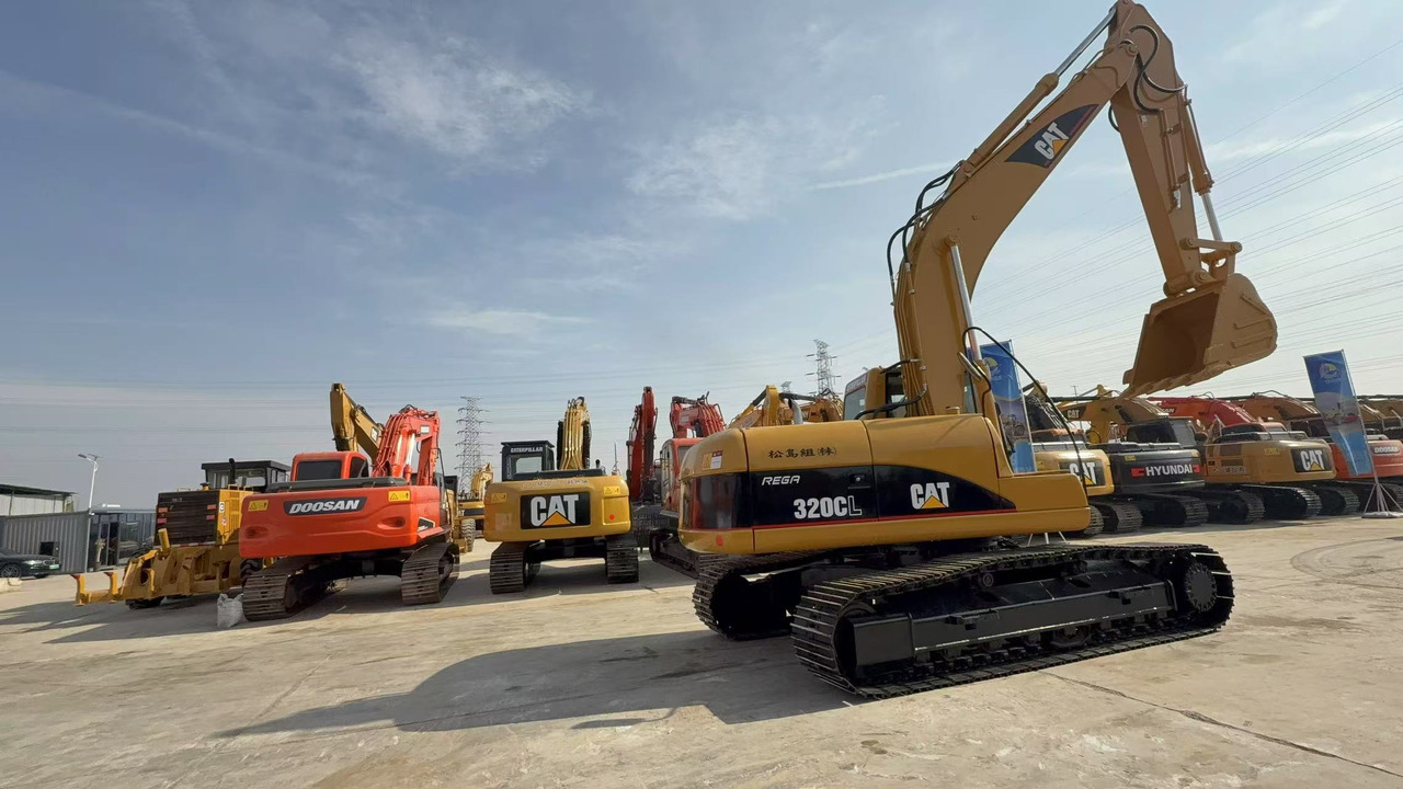 Cat 320cl excavator - Bager goseničar: slika 4 Cat 320cl excavator - Bager goseničar: slika 4