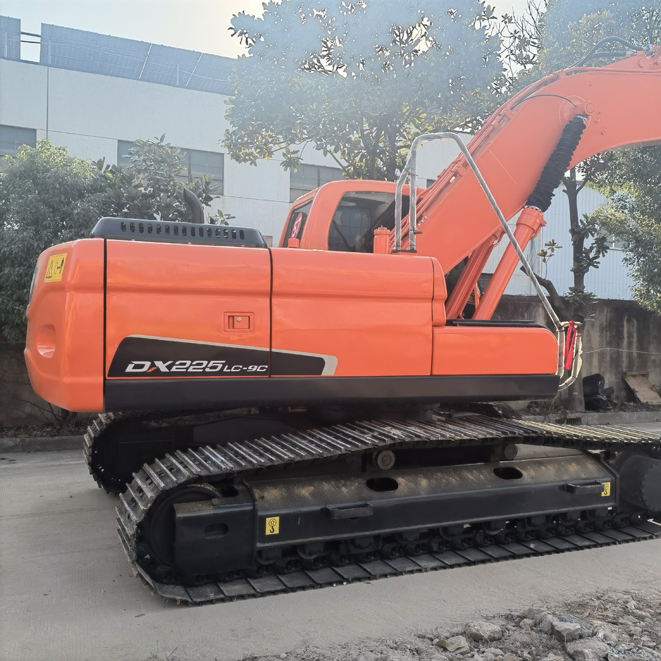 DOOSAN Doosan DX225LC Crawler excavator - Bager goseničar: slika 5 DOOSAN Doosan DX225LC Crawler excavator - Bager goseničar: slika 5